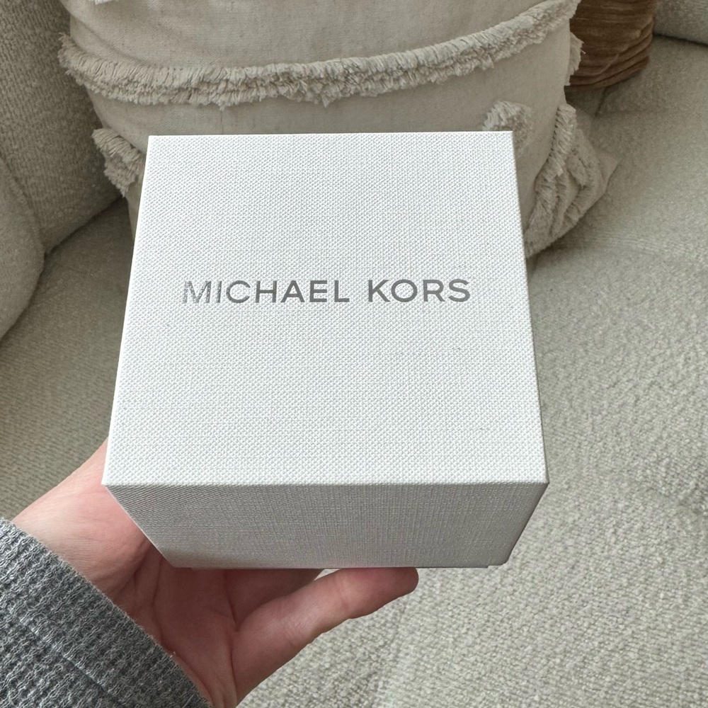 Michael kors watch!! Brand new!! Gold, stone - Picture 4 of 6